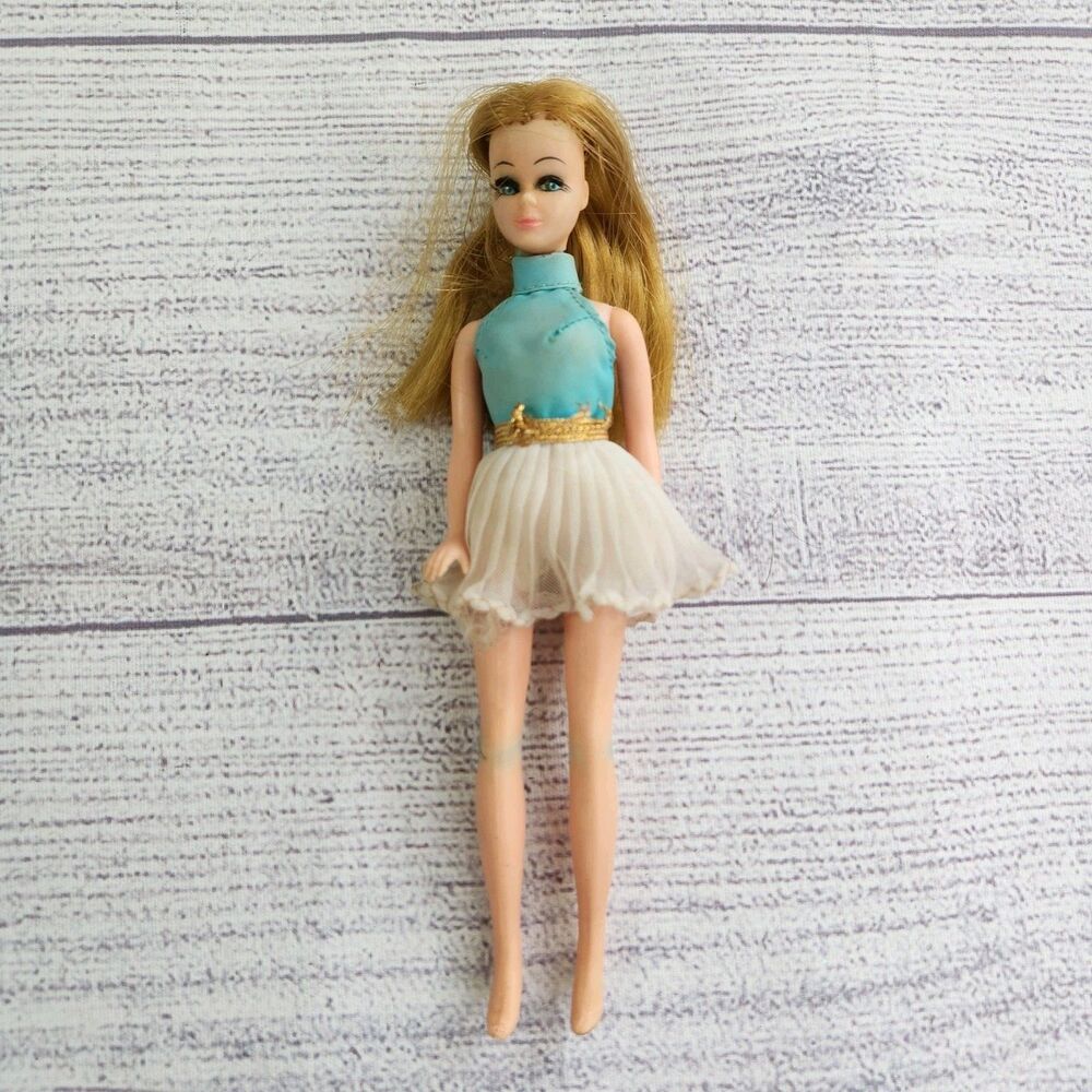 1970 Topper Dawn Doll